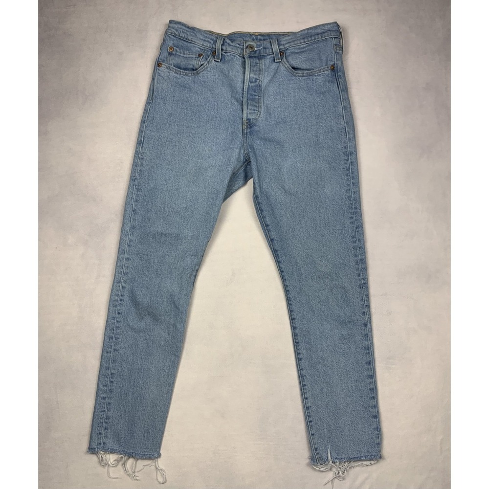 Levi's 501 Skinny Jeans Womens 29 x 28 Light Wash Raw Hem Button Fly 29x28